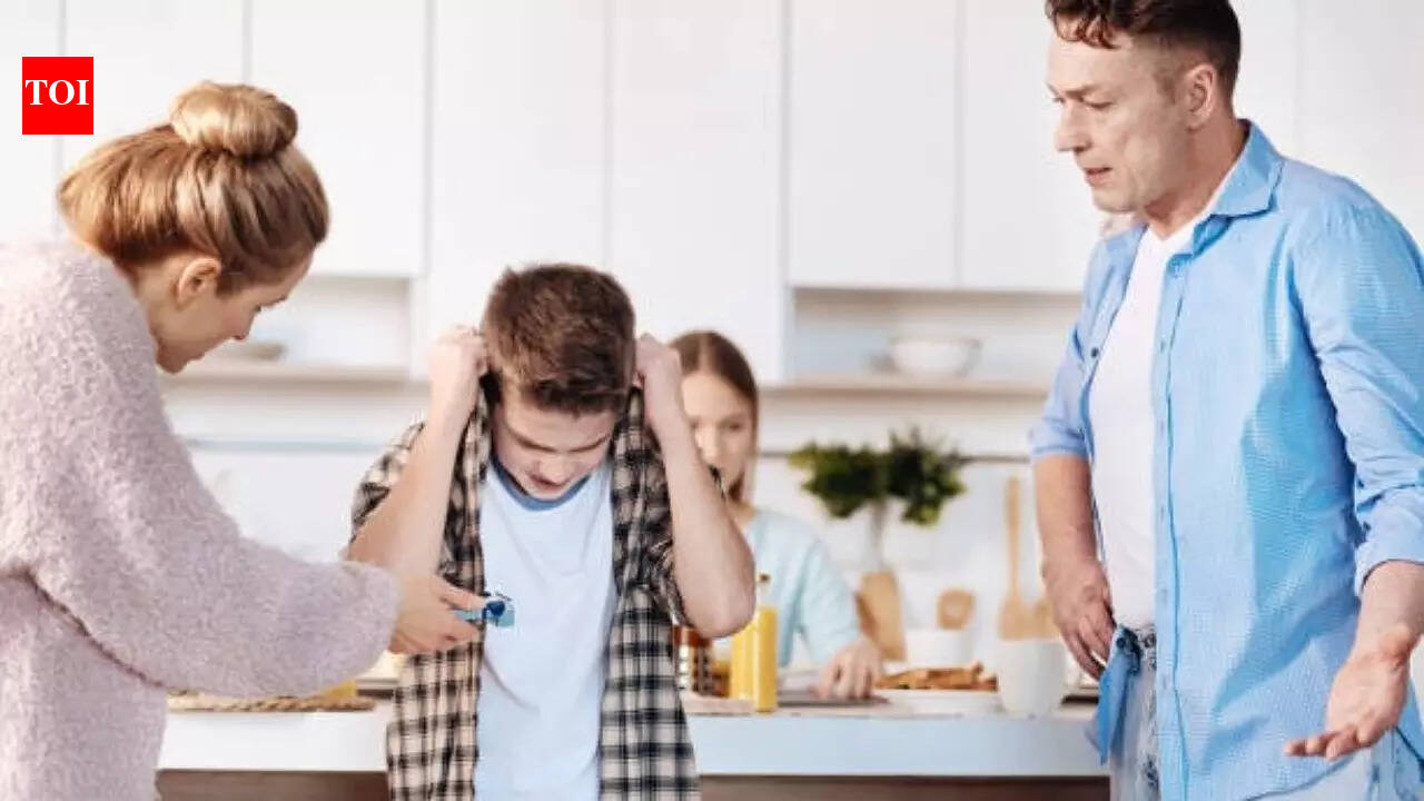 Toddlers who refuse the parent who cares most