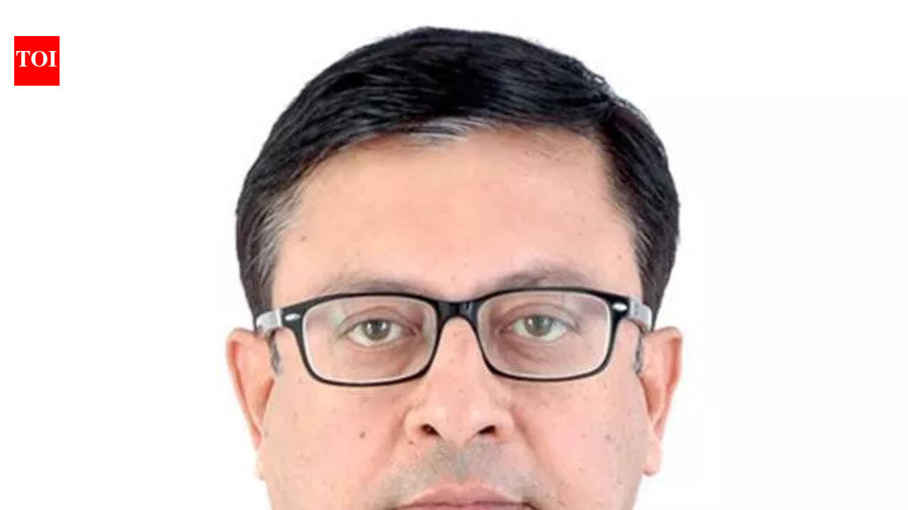 Alumnus gifts IIT-Kgp 46cr to set up digi-engg-AI school | Kolkata News ...
