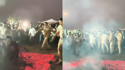 1,300 বছরের পুরনো তেলেঙ্গানা মন্দিরে চন্দ্রগ্রহণের সময় ফায়ারওয়াকিংয়ের আচারে 7 জন আহত