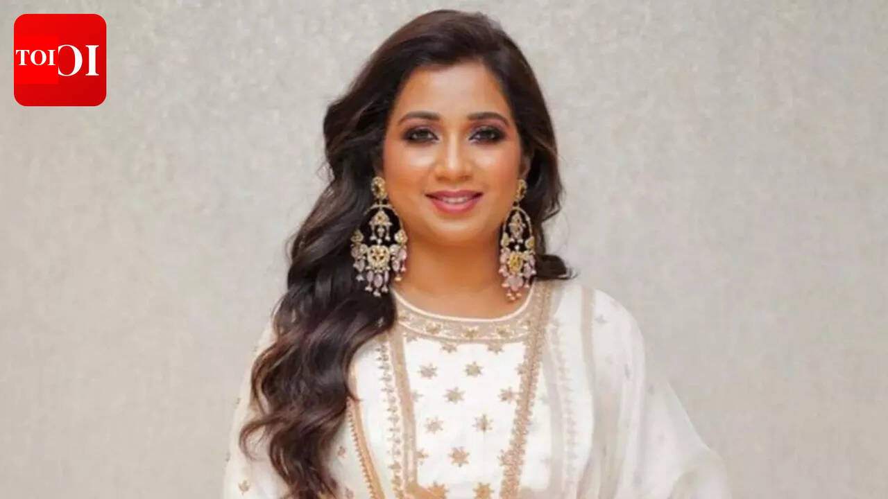 ‘Apne mehanat nahi kari’: Shreya Ghoshal calls out the 'lazy act' of lip syncing by singers at concerts