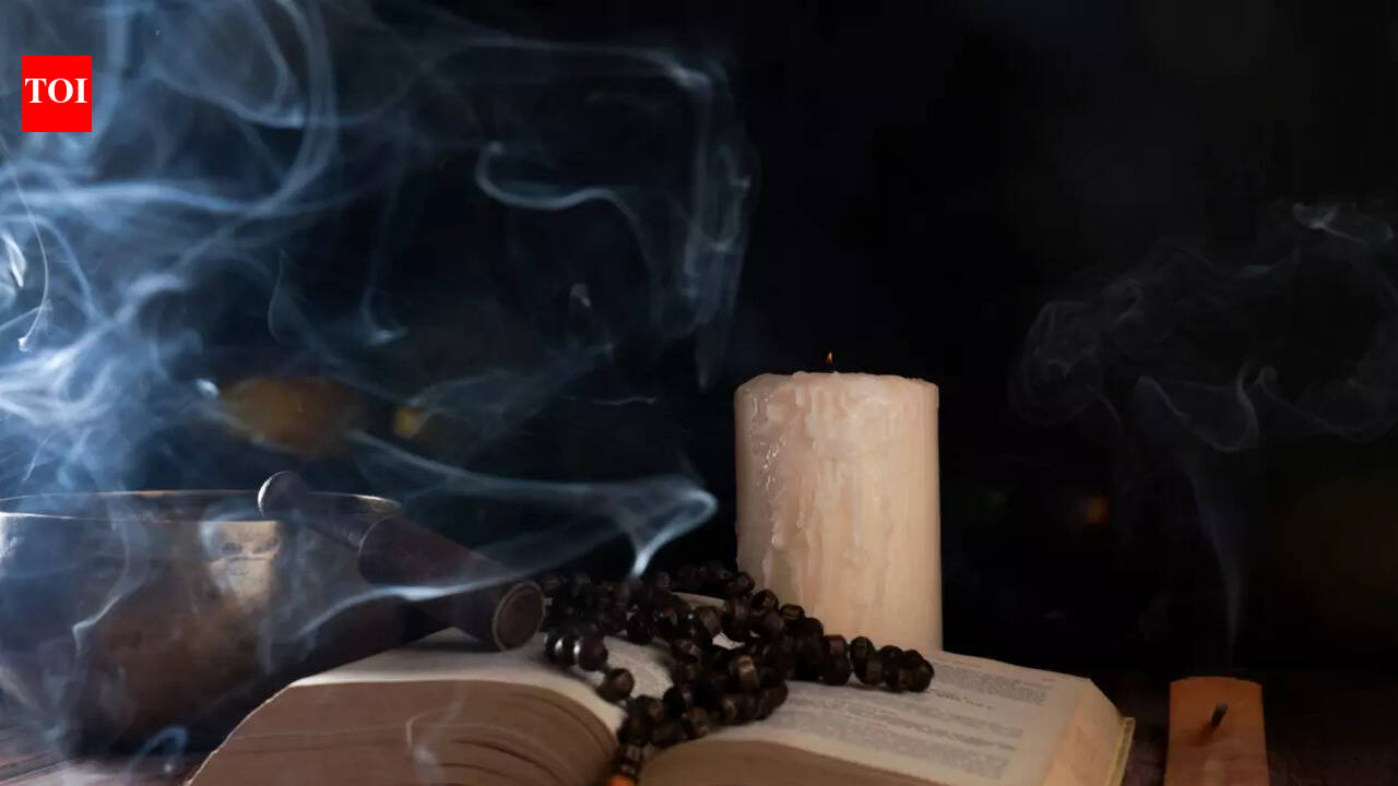 Bhagavad Gita shloka of the day: Let discipline guide you when feelings fluctuate