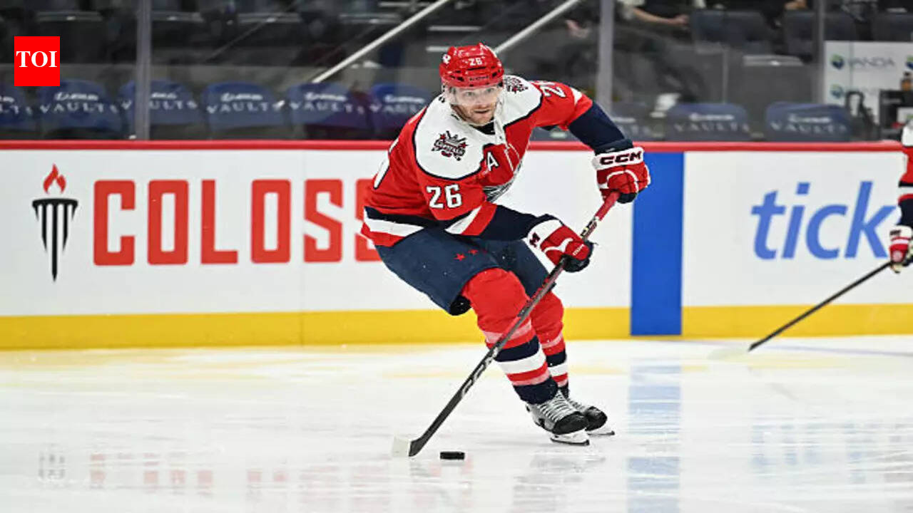 Washington Capitals Trade Nic Dowd to Vegas Golden Knights for Draft Picks and Prospect