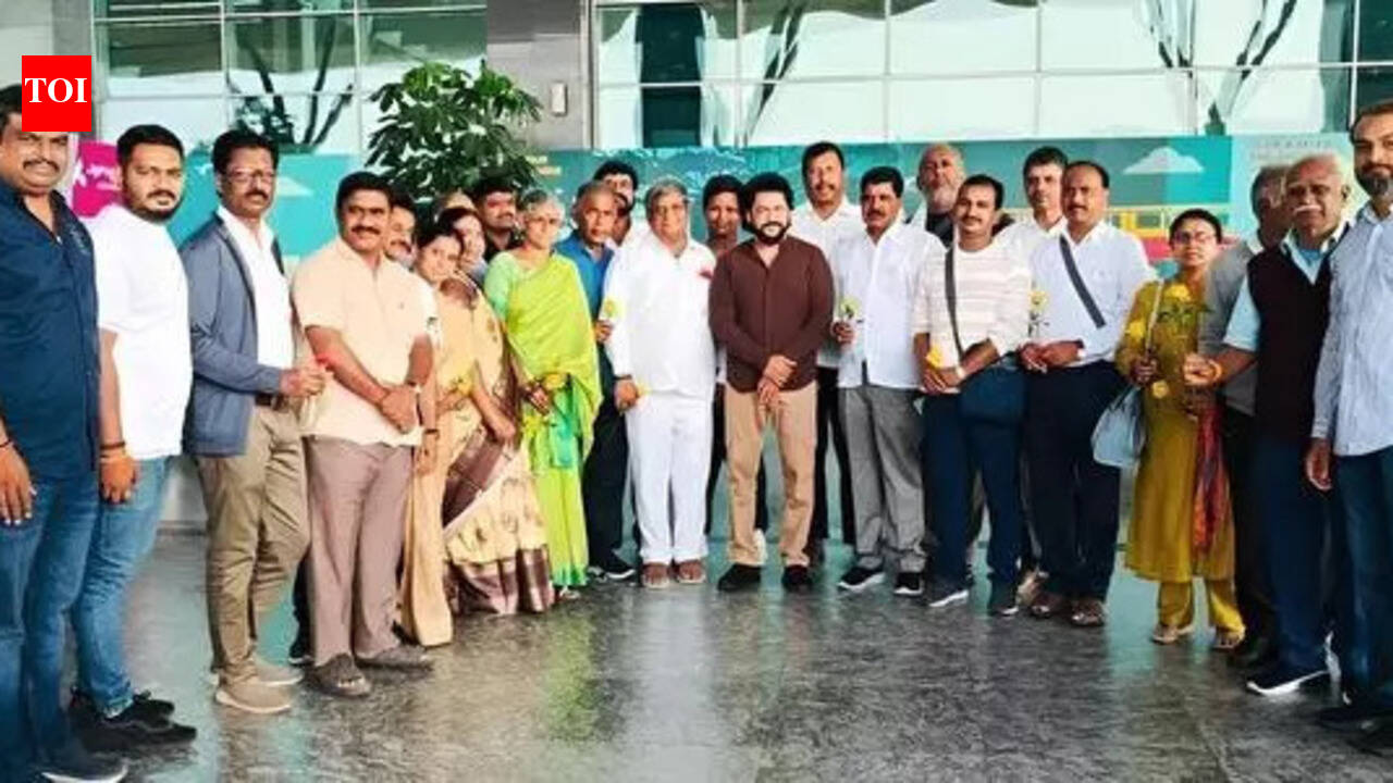 33 Ballari tourists stranded in Dubai return home