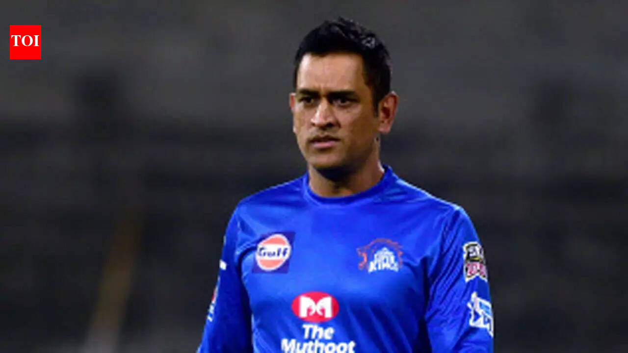 Dhoni’s car caught speeding in Ranchi, fined