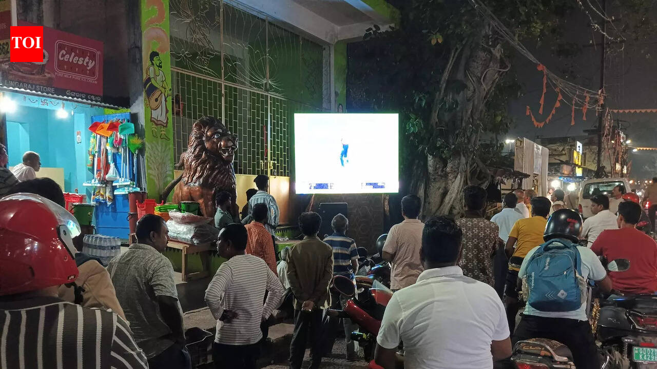 Celebrations grip Bhubaneswar and Cuttack as India reach T20 World Cup final