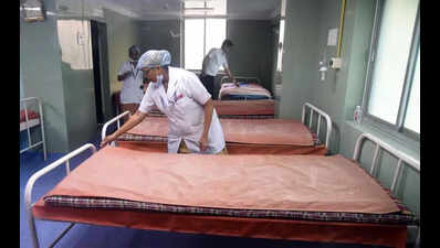 Maharashtra reports rising infectious diseases as hospital beds per lakh population decline