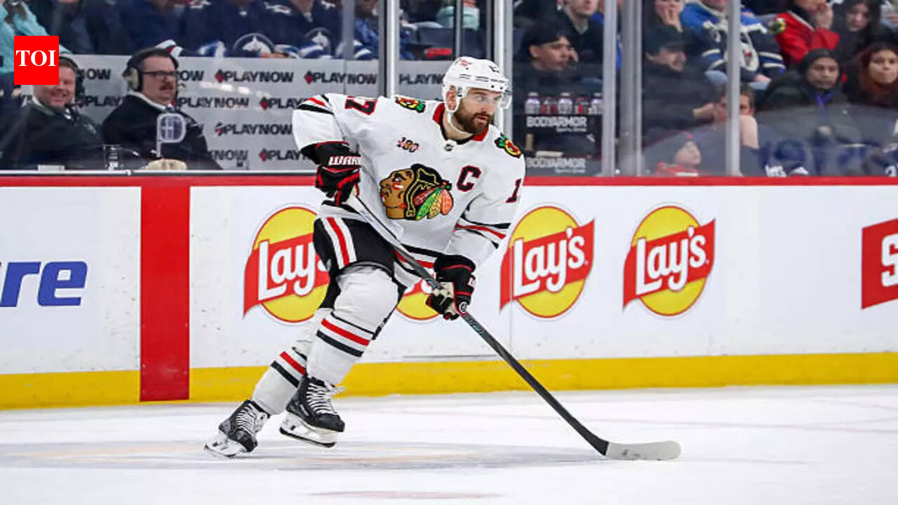 Chicago Blackhawks Captain Nick Foligno Discusses Trade Possibilities with GM Kyle Davidson
