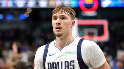 Is Cooper Flagg the next LeBron James? Dallas Mavericks rookie reaches major milestone after injury return