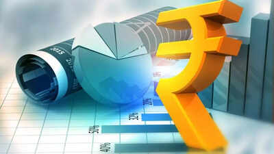 Rupee gains 55 paise to close at 91.6/$ as RBI intervenes