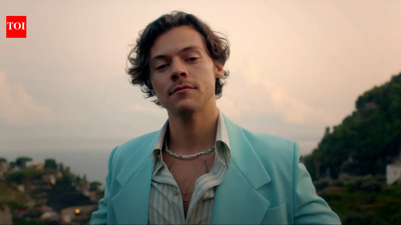 The hidden meanings behind the songs on Harry Styles’ ‘Kiss All The Time, Disco Occasionally’ album