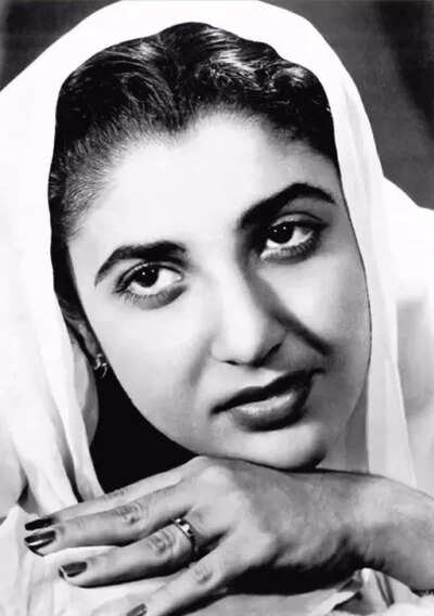 Jackie Shroff remembers veteran actress Shammi with heartfelt post on her death anniversary