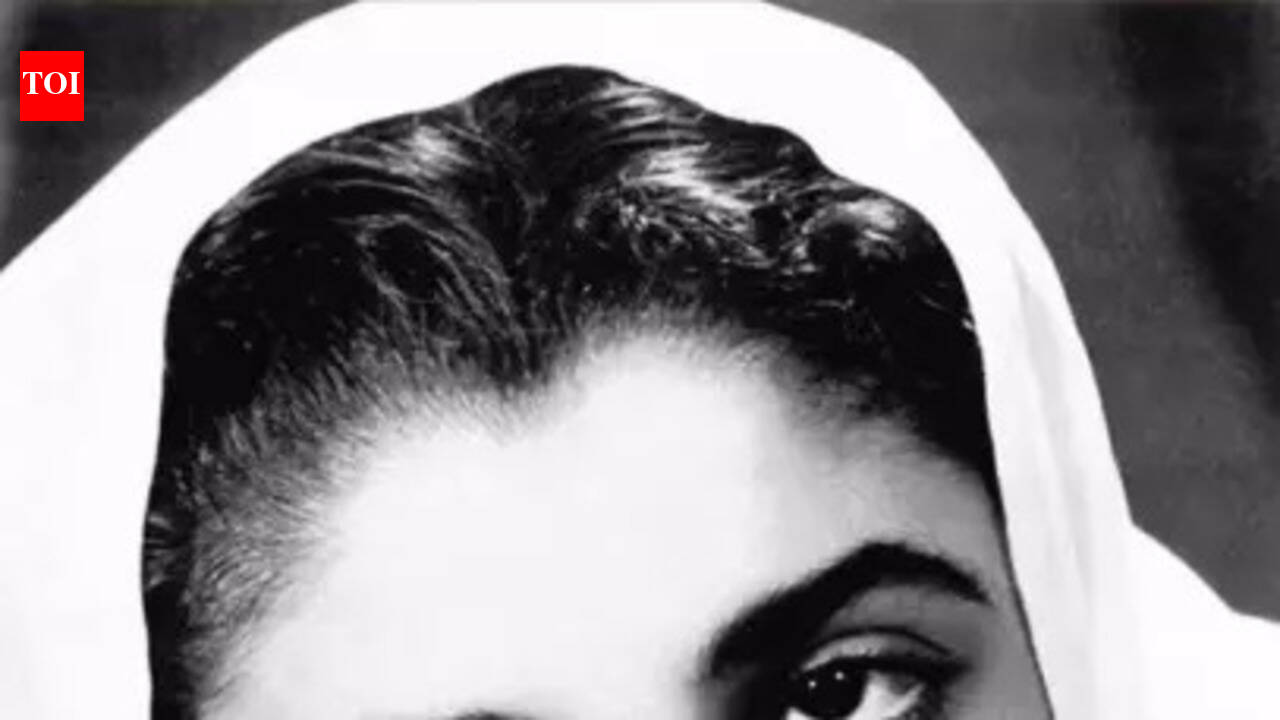 Jackie Shroff remembers veteran actress Shammi with heartfelt post on her death anniversary