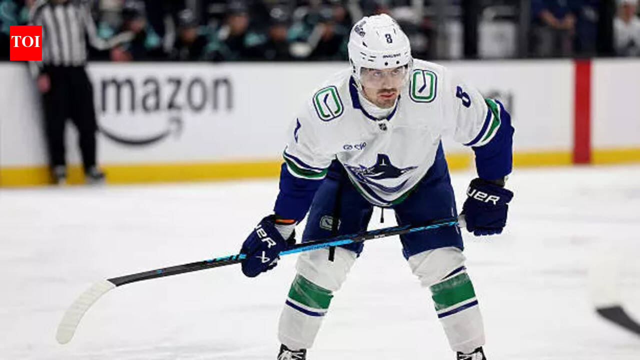 Columbus Blue Jackets acquire Conor Garland from Vancouver Canucks in major NHL trade deadline deal