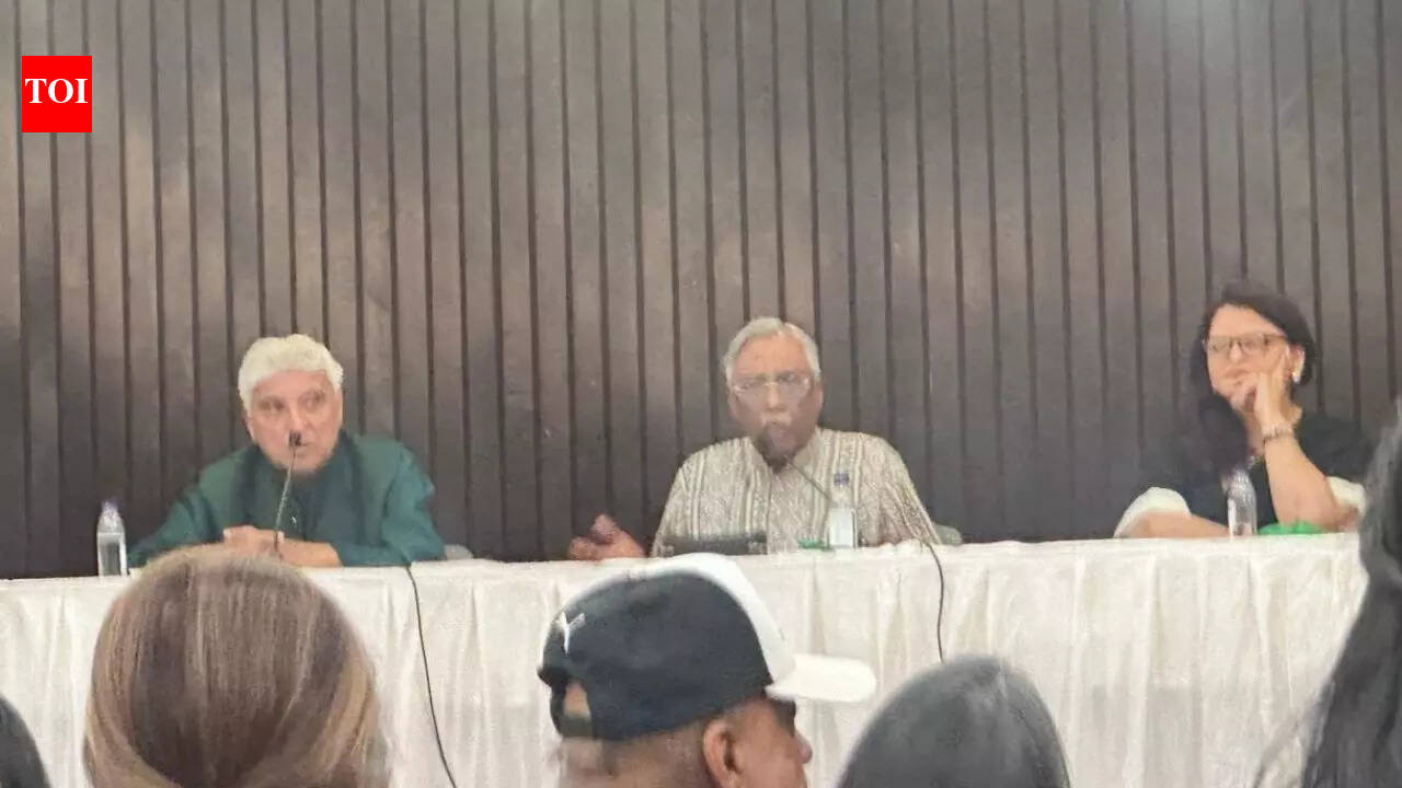 Javed Akhtar & Pavan Varma discuss if spirituality and desire can coexist