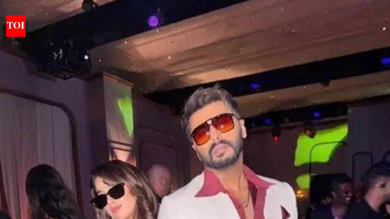 Arjun Kapoor wishes Janhvi Kapoor on birthday; Chaos, fun, and family love all around