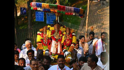 Maha Kumbhabhishekam ritual begins at Durga temple in Vijayawada