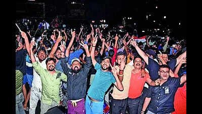  Local fans rally to watch India vs New Zealand showdown
