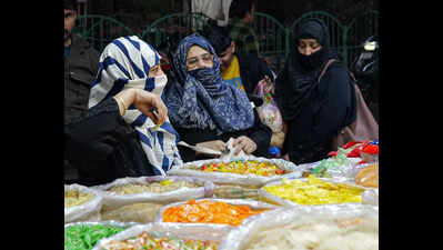 Does needle prick for blood test affects Ramzan fast? Helpline clears doubts