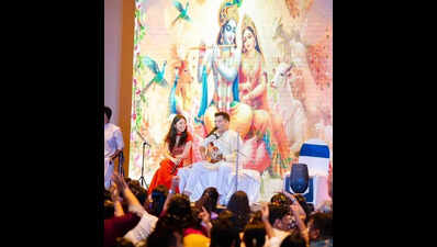These siblings quit corporate jobs for ‘bhajan jamming’