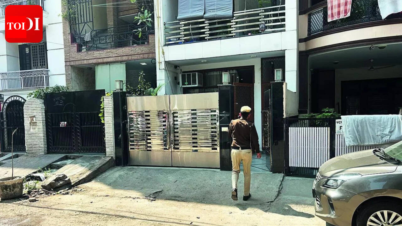 South Delhi home horror: Woman 'kills' 2 daughters, attempts suicide