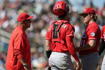  Cincinnati Reds potentially eyeing another reunion with $108 million Seattle Mariners pitcher after recent Eugenio Suarez signing