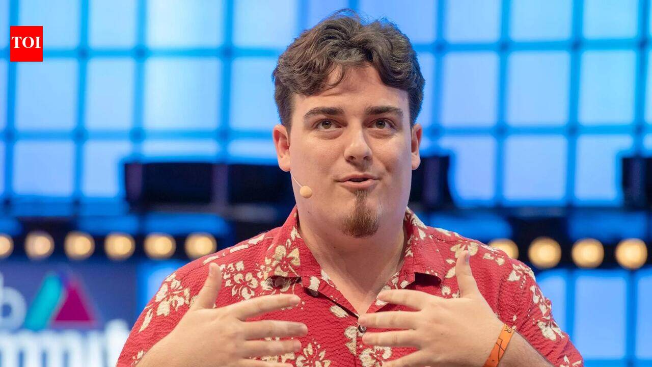 Palmer Luckey to Silicon Valley: You cannot decide who you want to sell