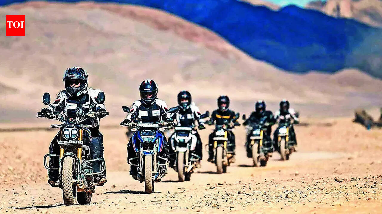 Female daredevils rev up for Everest Base Camp conquest