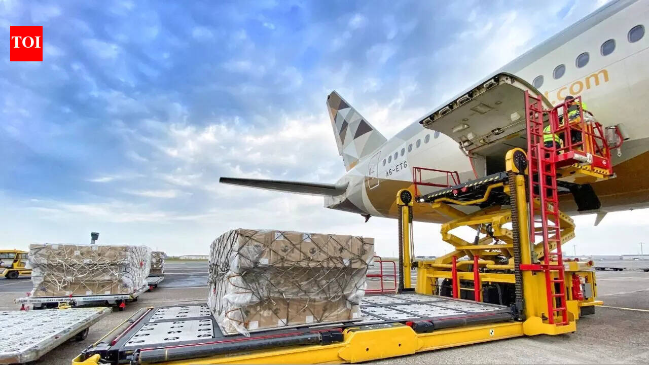 LuLu Group airlifts 80,000kg of Indian produce to UAE to keep supermarket shelves stocked