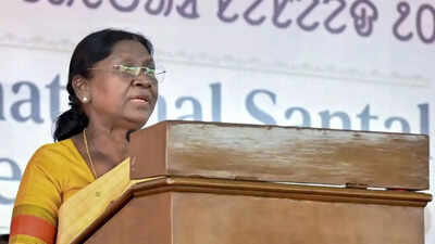  President Murmu objects to Mamata govt allotting smaller venue for Santhal event