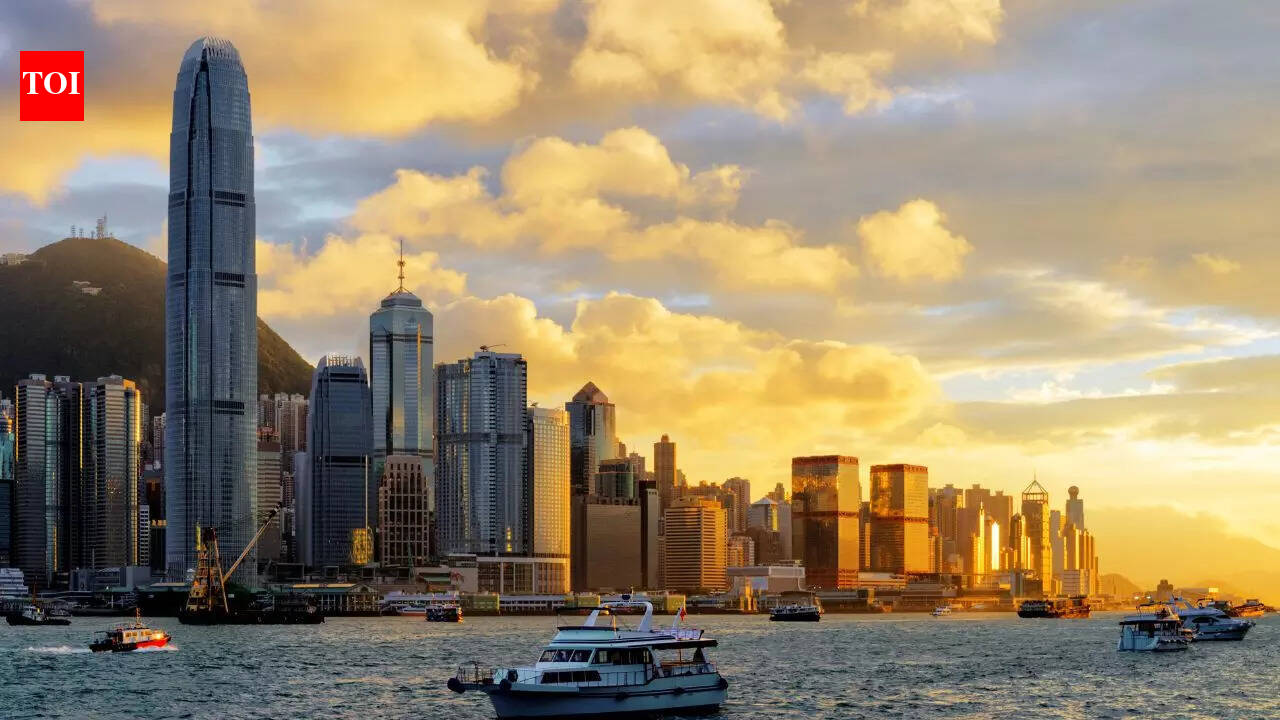 The Skyline of Hong Kong: A Look at the Top 6 Tallest Buildings