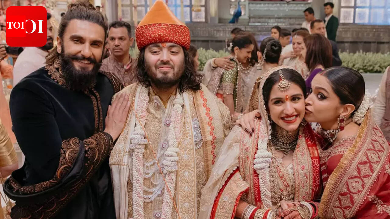 When Ranveer Singh and Deepika Padukone’s wedding receptions won paparazzi with five-star meals