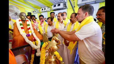 Sivagiri Mutt trust requests Rahul Gandhi to field backward community candidates in winnable seats in Kerala assembly elections