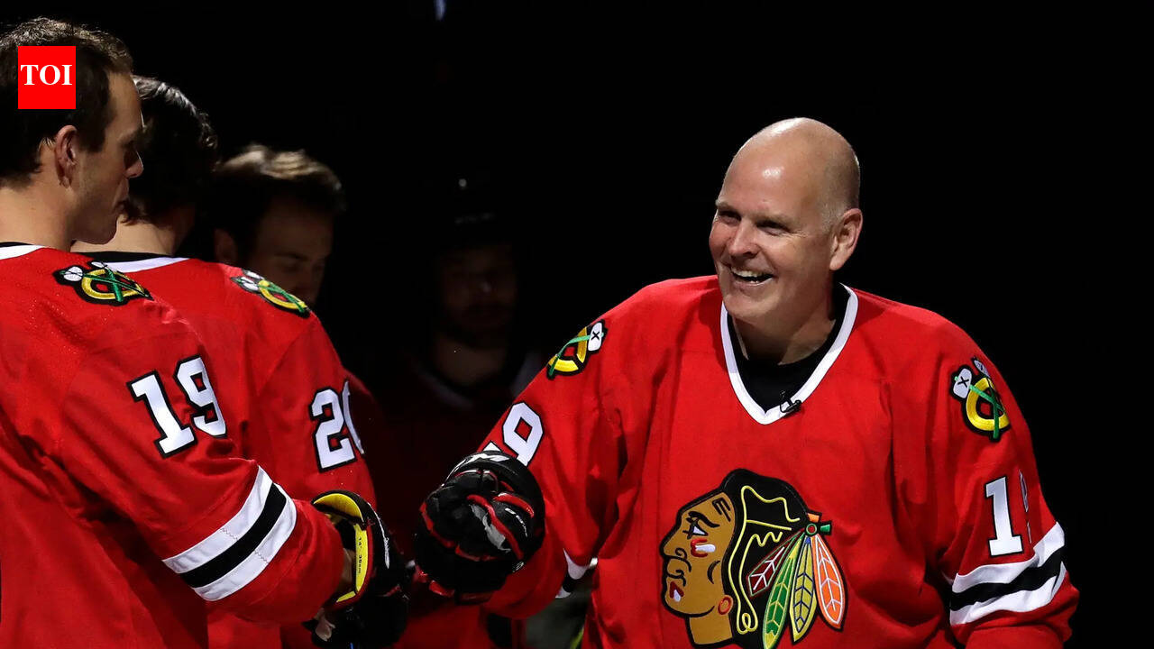 “We’ll miss you, Muzz!”: Chicago Blackhawks share heartfelt tribute following the sudden demise of alumni Troy Murray