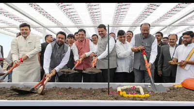 Fadnavis launches ₹700 cr XSIO industrial intelligence-integrated park near Nagpur, says advanced manufacturing is mantra of today’s generation’