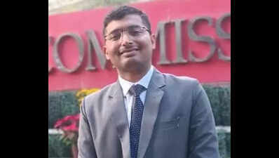 Twin delight: Lucknow siblings crack UPSC