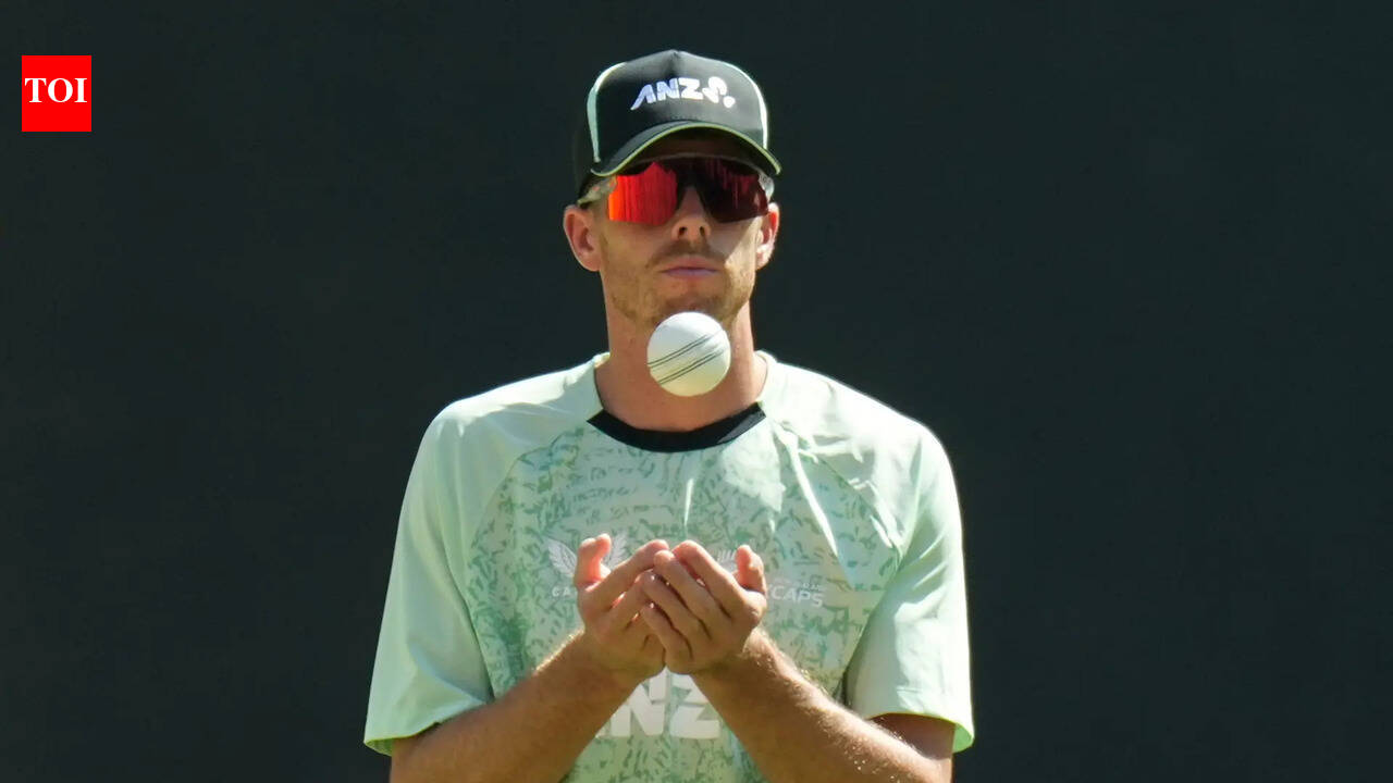 'Silence the crowd': How Mitchell Santner echoed Pat Cummins as Kiwis eye first white-ball World Cup win