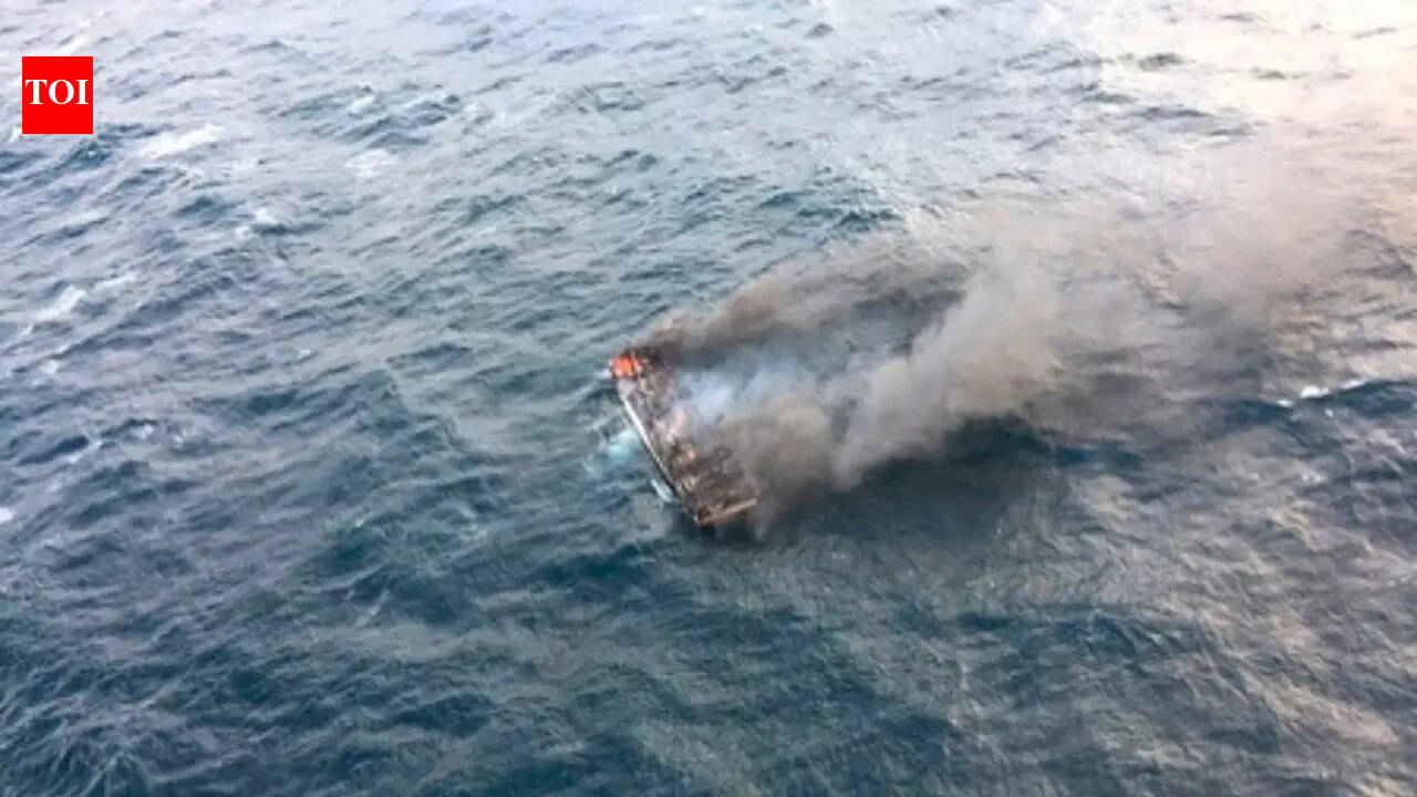2 fishermen missing after boat sinks after collision with ship off Kerala coast