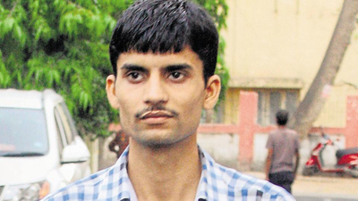 FIR against Vyapam whistleblower Ashish Chaturvedi after gunman alleges caste slur, assault and obstruction of duty in Gwalior