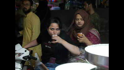 Spicing up Ramzan platter with sweet aroma of faith