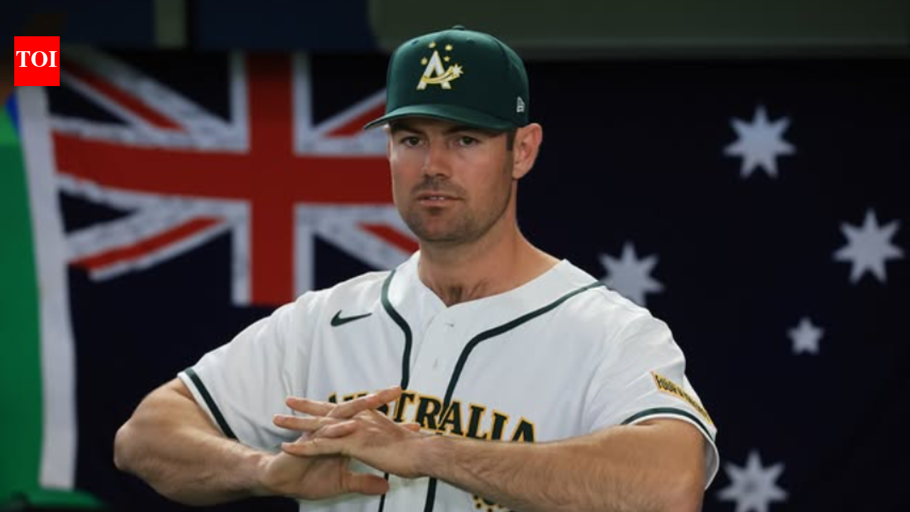 Connor MacDonald’s brother Callum steals the spotlight with emotional reaction during Australia’s WBC moment