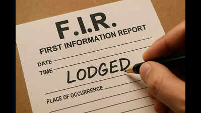 Four family members booked for duping 22 people of 4.2 crore