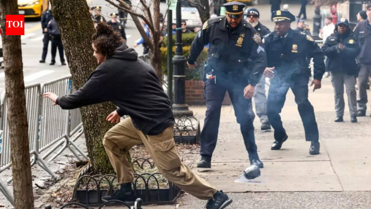 IED thrown at anti-Islam protest outside mayor Mamdani’s mansion in NYC