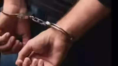 2 of cyber crime gang arrested in Berhampore