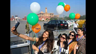 Early summer tightens its grip over capital