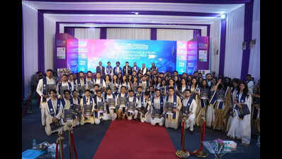 Focus on ‘Nation First’ principle, adopt soldiers’ dedication, MoS Defence Sanjay Seth tells graduates at PIBM convocation