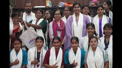 20 women sportspersons, 40 entrepreneurs feted