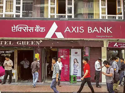 Axis, Max Financial ink deal to list life cover JV