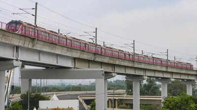 Pink Line comes full circle as Delhi Metro grows to 416km