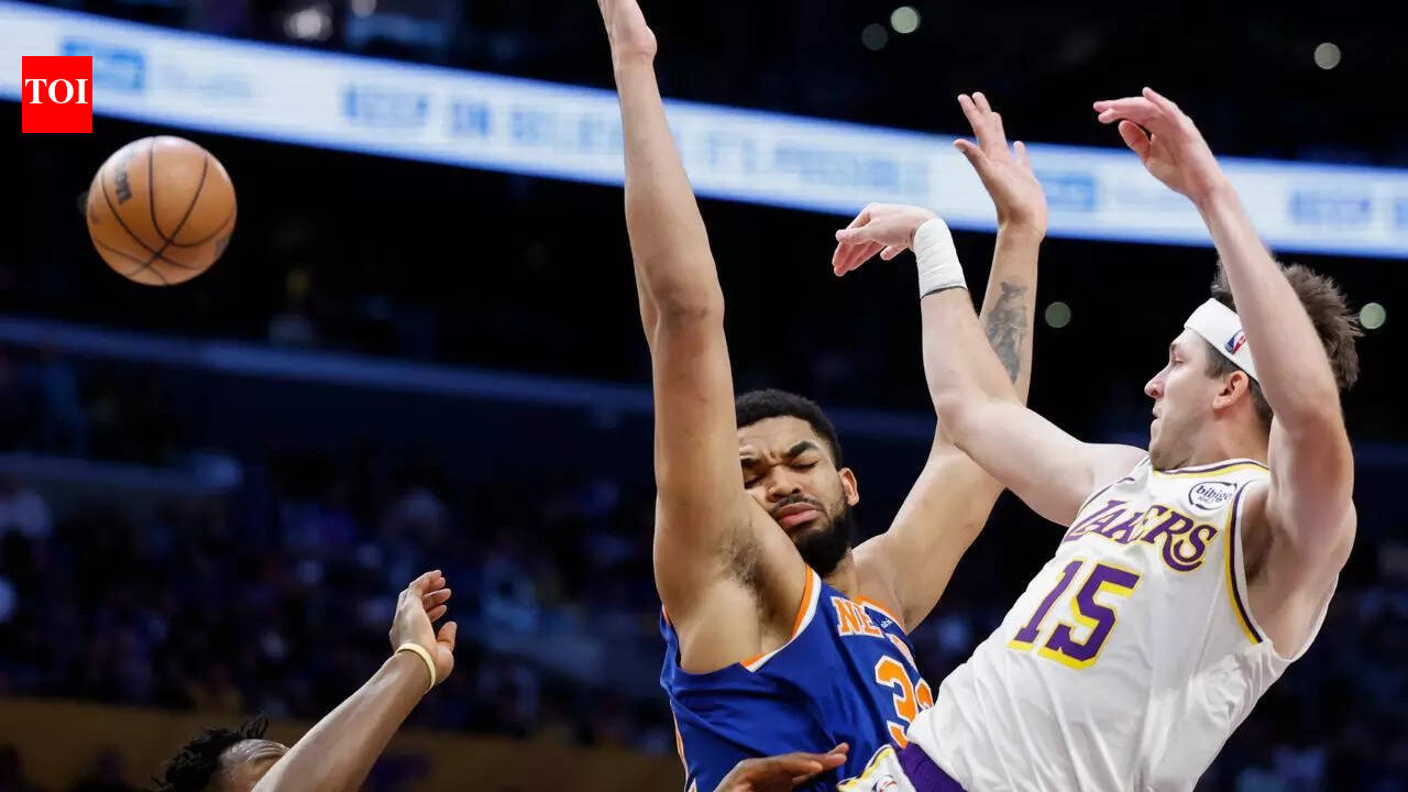 Los Angeles Lakers claim huge victory over New York Knicks in star-studded night as Martin Lawrence and several other celebrities cheered with crowd