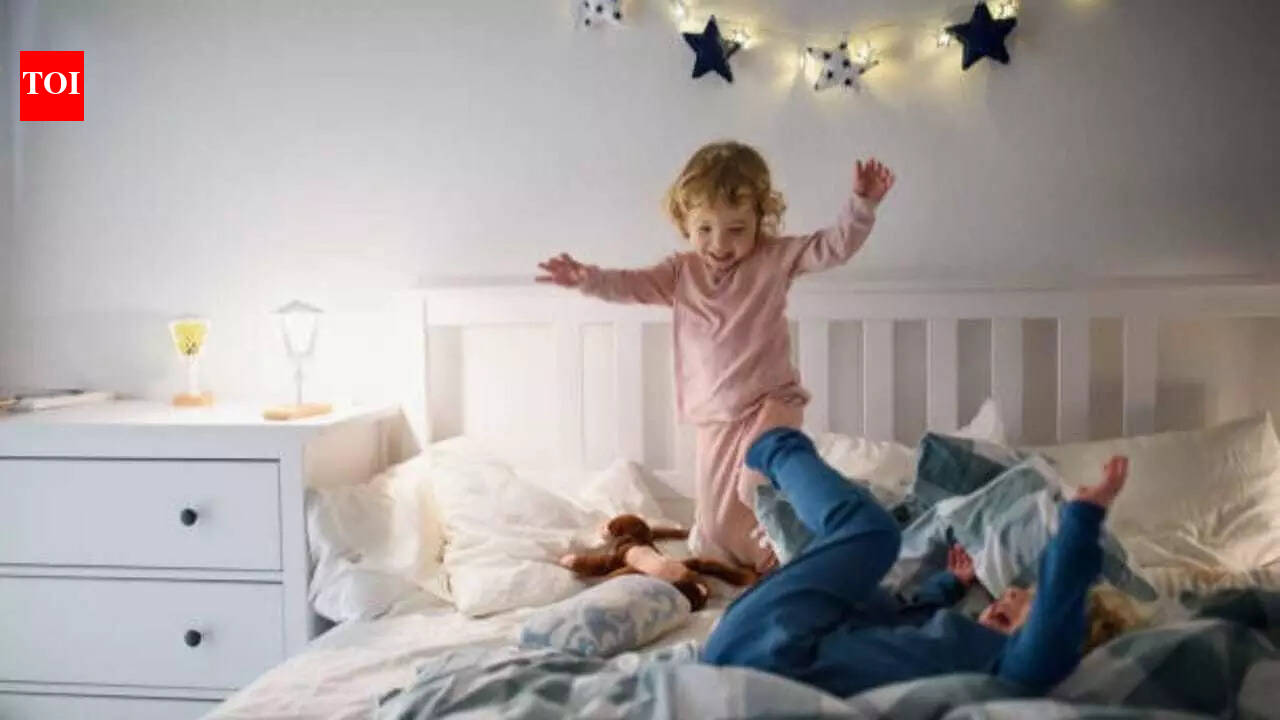 Why toddlers wake up in the middle of the night